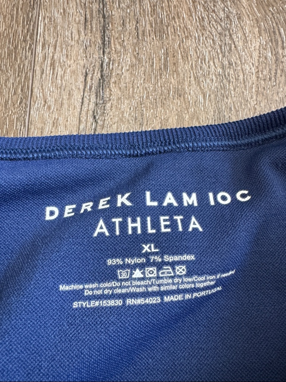 Athleta Derek Lam IOC Navy Textured Performance Tank Women’s size XL - Picture 2 of 5